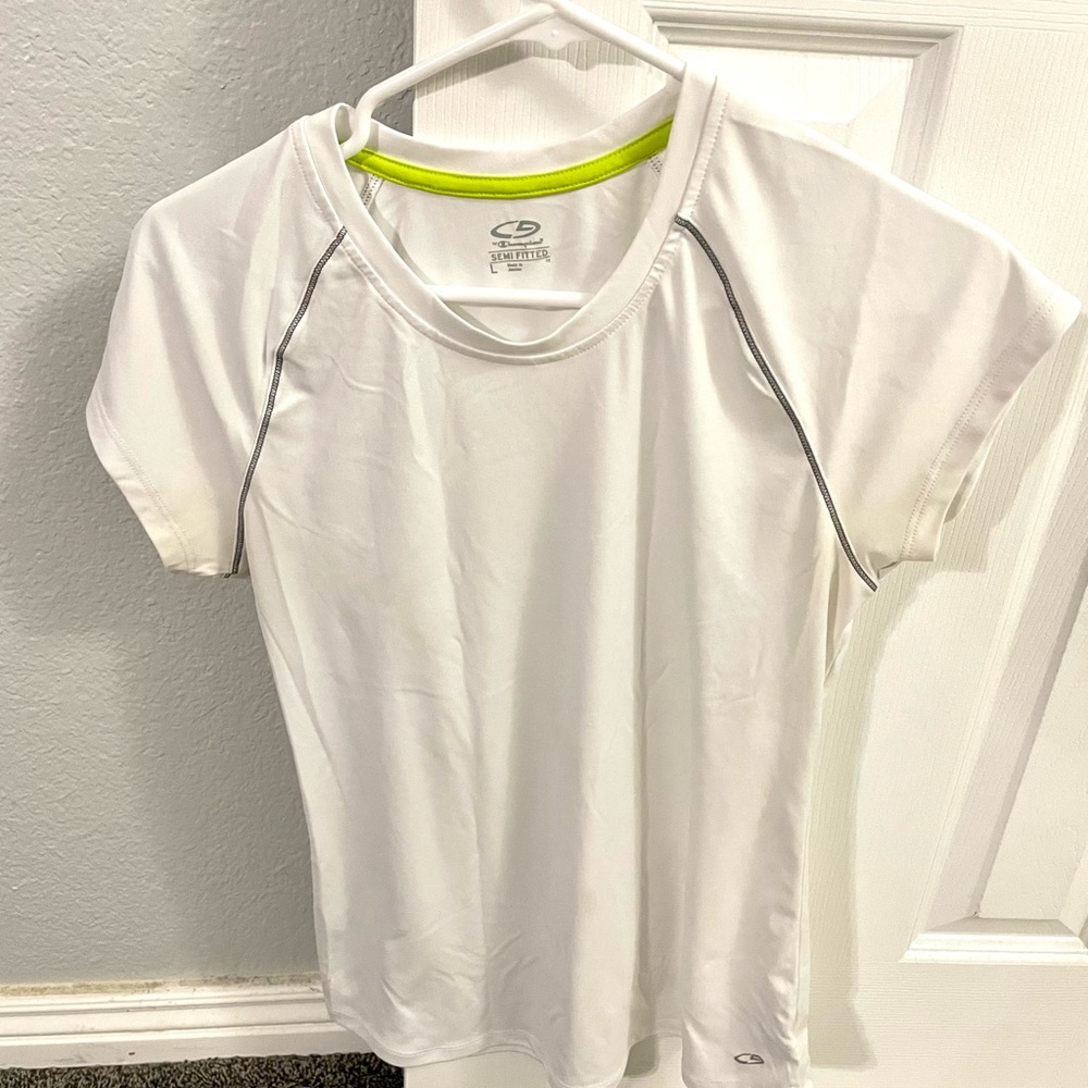 Champion Workout Shirt in White